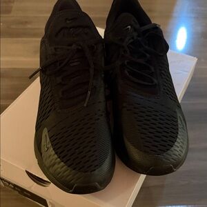 Nike Men's Black Air Max 270 Athletic Shoes